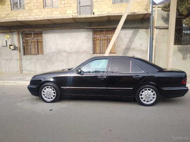 Mercedes E 270 2000, 410,000 km - 2.7 l - Gəncə