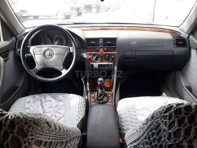 Mercedes C 180 1995, 230,000 km - 1.8 l - Sumqayıt