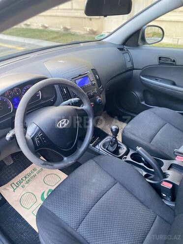 Hyundai i30 2009, 166,000 km - 1.4 l - Bakı