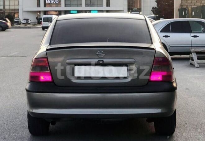 Opel Vectra 1996, 253,850 km - 1.8 л - Bakı
