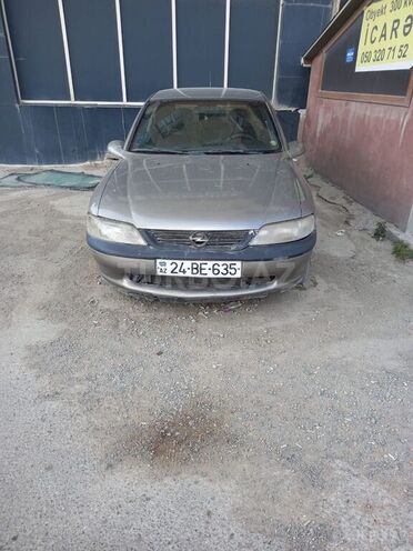 Opel Vectra 1996, 253,850 km - 1.8 л - Bakı