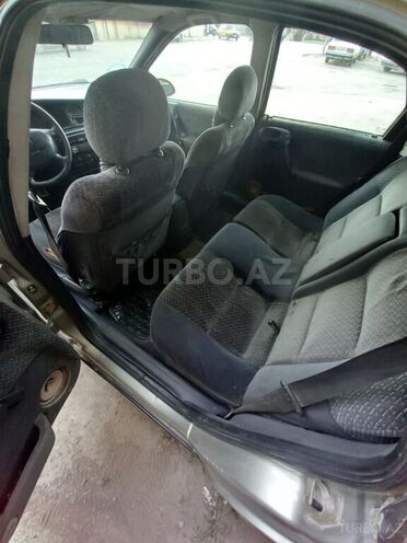 Opel Vectra 1996, 253,850 km - 1.8 л - Bakı