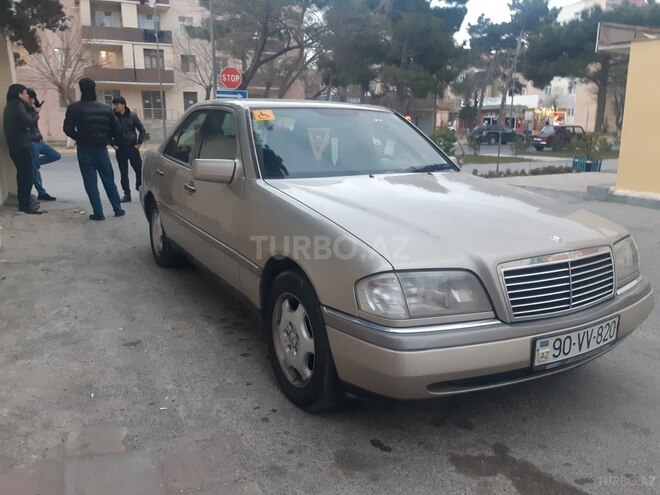 Mercedes C 220 1996, 399,000 km - 2.2 l - Sumqayıt