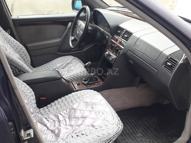 Mercedes C 180 1995, 230,000 km - 1.8 l - Sumqayıt