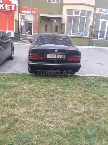 Mercedes E 270 1999, 532,000 km - 2.7 l - Bakı