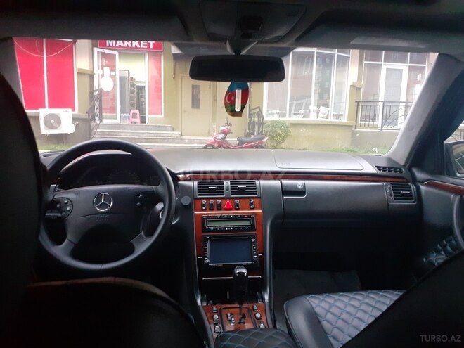 Mercedes E 270 1999, 532,000 km - 2.7 l - Bakı