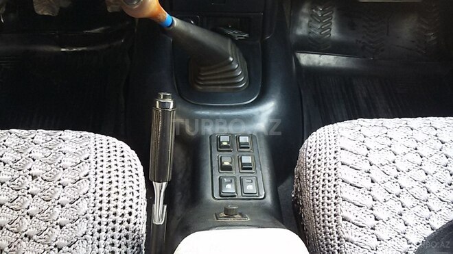 GAZ 3110 2004, 175,000 km - 2.4 л - Biləsuvar
