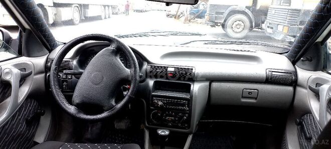 Opel Astra 1997, 29,000 km - 1.6 l - Bakı