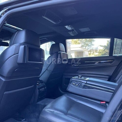 BMW 750 2009, 150,000 km - 4.4 l - Sumqayıt
