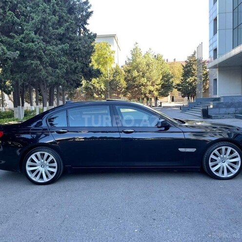BMW 750 2009, 150,000 km - 4.4 l - Sumqayıt