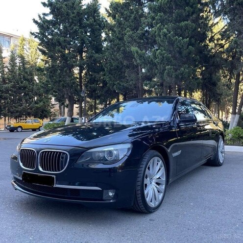 BMW 750 2009, 150,000 km - 4.4 l - Sumqayıt