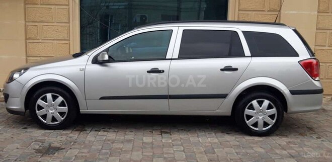 Opel Astra 2005, 156,000 km - 1.4 l - Bakı