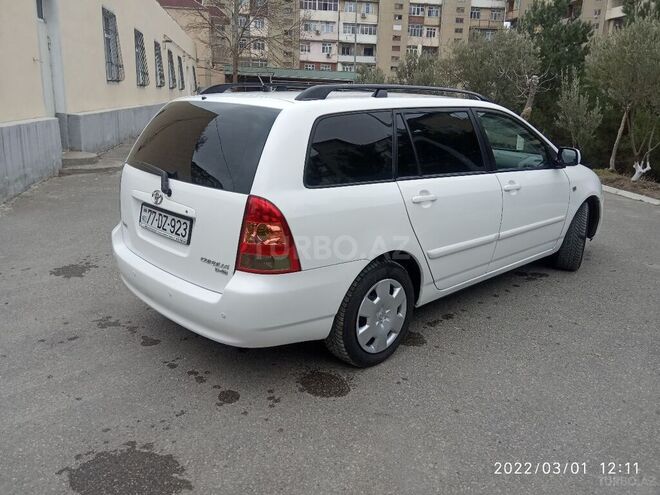 Toyota Corolla 2005, 152,700 km - 1.4 л - Bakı