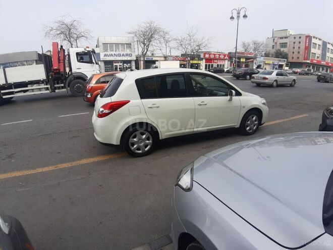 Nissan Tiida 2011, 57,000 km - 1.6 l - Bakı