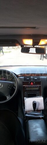 Mercedes E 240 2000, 240,000 km - 2.4 l - Bakı