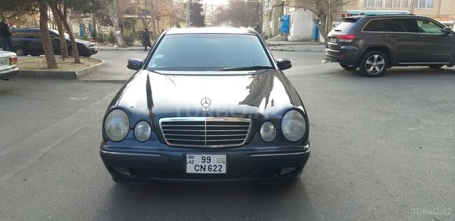 Mercedes E 240 2000, 240,000 km - 2.4 l - Bakı