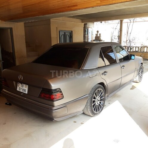 Mercedes E 300 1995, 216,000 km - 3.0 l - Bakı