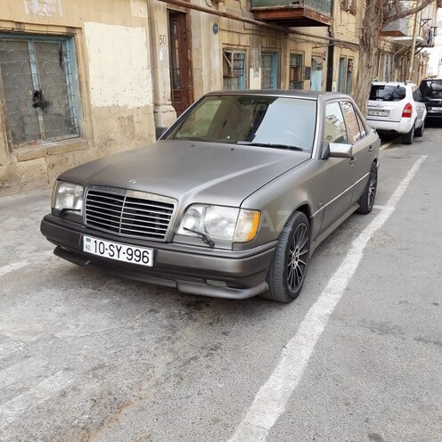 Mercedes E 300 1995, 216,000 km - 3.0 l - Bakı