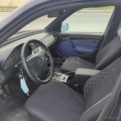 Mercedes C 240 1999, 490,000 km - 2.4 l - Bakı