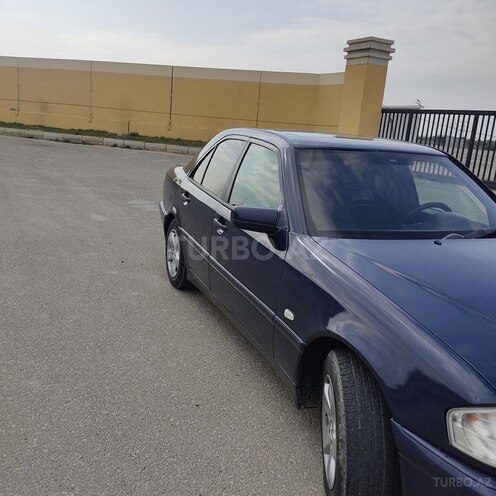 Mercedes C 240 1999, 490,000 km - 2.4 l - Bakı