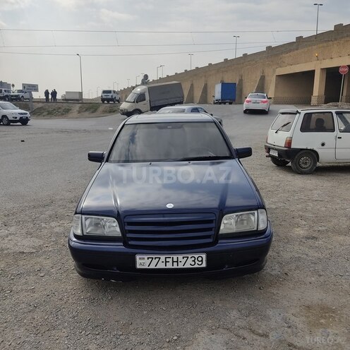 Mercedes C 240 1999, 490,000 km - 2.4 l - Bakı