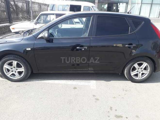 Hyundai i30 2008, 260,000 km - 1.4 l - İsmayıllı