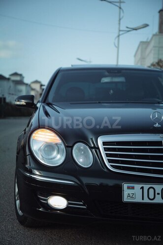 Mercedes E 320 2002, 290,000 km - 3.2 l - Astara