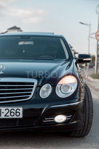 Mercedes E 320 2002, 290,000 km - 3.2 l - Astara