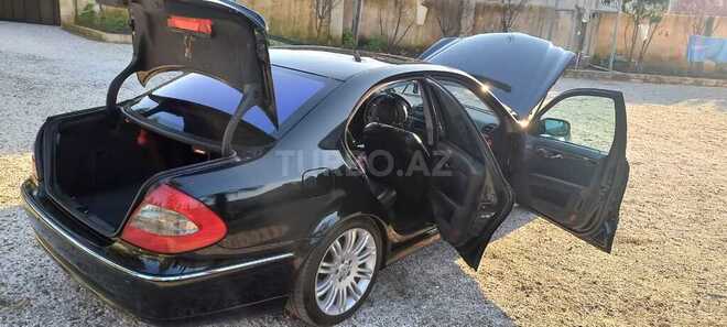 Mercedes E 320 2002, 290,000 km - 3.2 l - Astara