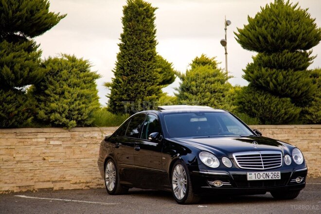 Mercedes E 320 2002, 290,000 km - 3.2 l - Astara
