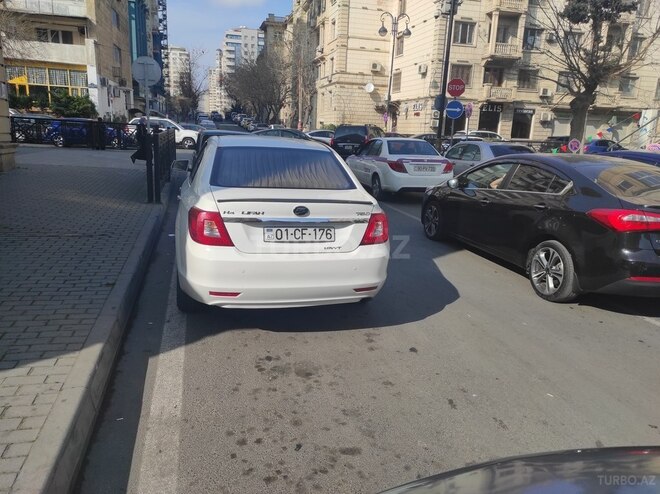 Lifan 720 2015, 320,000 km - 1.8 л - Bakı