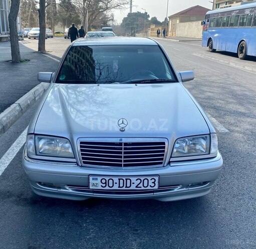Mercedes C 180 1994, 260,000 km - 1.8 л - Bakı