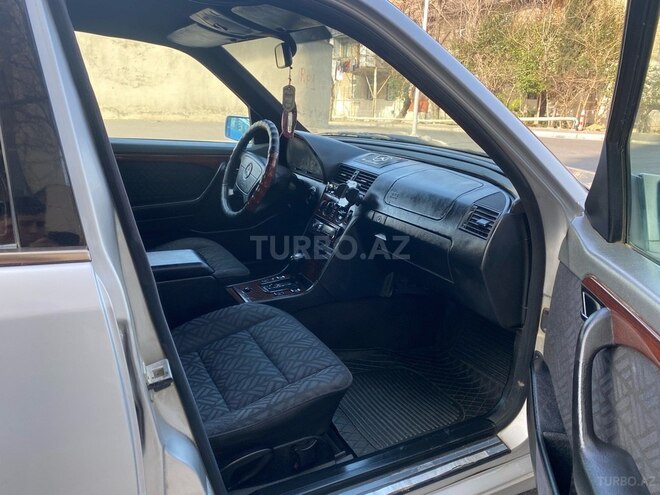 Mercedes C 180 1994, 260,000 km - 1.8 л - Bakı