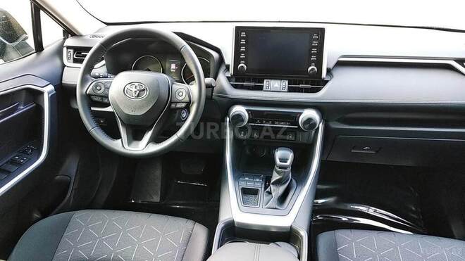 Toyota RAV4 2021, 6,300 km - 2.0 l - Bakı