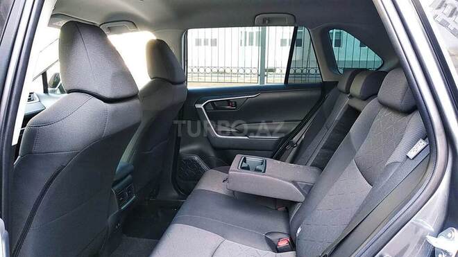 Toyota RAV4 2021, 6,300 km - 2.0 l - Bakı
