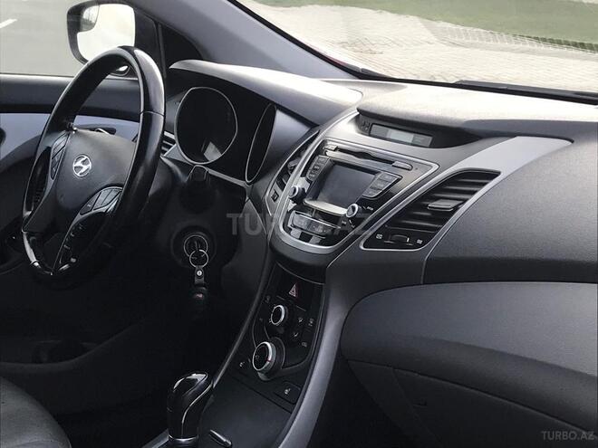 Hyundai Elantra 2015, 92,000 km - 1.8 l - Bakı
