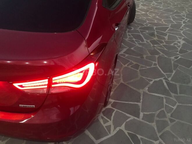 Hyundai Elantra 2015, 92,000 km - 1.8 l - Bakı