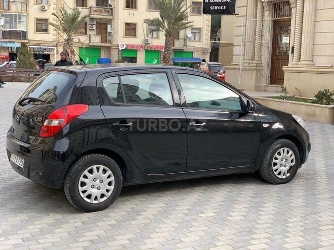 Hyundai i20 2008, 166,000 km - 1.4 l - Bakı