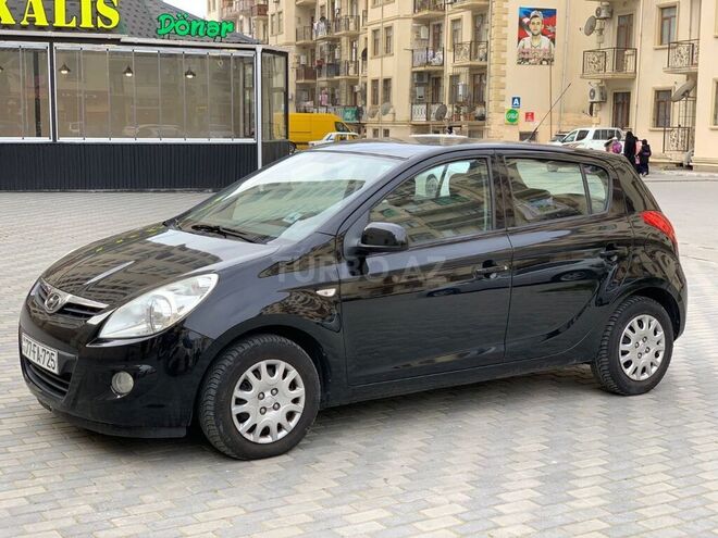 Hyundai i20 2008, 166,000 km - 1.4 l - Bakı