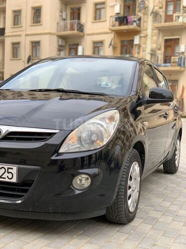 Hyundai i20 2008, 166,000 km - 1.4 l - Bakı