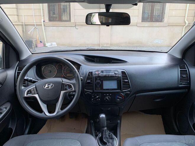 Hyundai i20 2008, 166,000 km - 1.4 l - Bakı