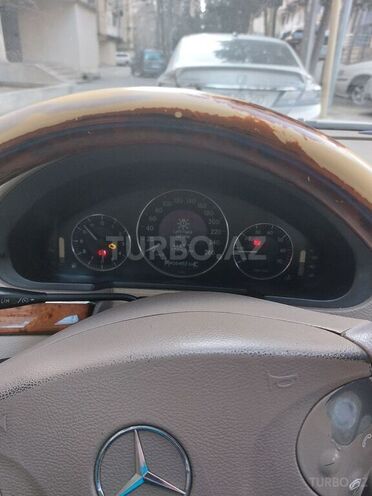Mercedes E 240 2005, 150,642 km - 2.6 l - Bakı