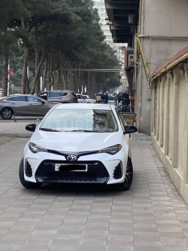 Toyota Corolla 2018, 115,000 km - 1.8 l - Bakı