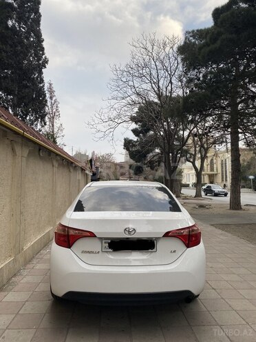 Toyota Corolla 2018, 115,000 km - 1.8 l - Bakı