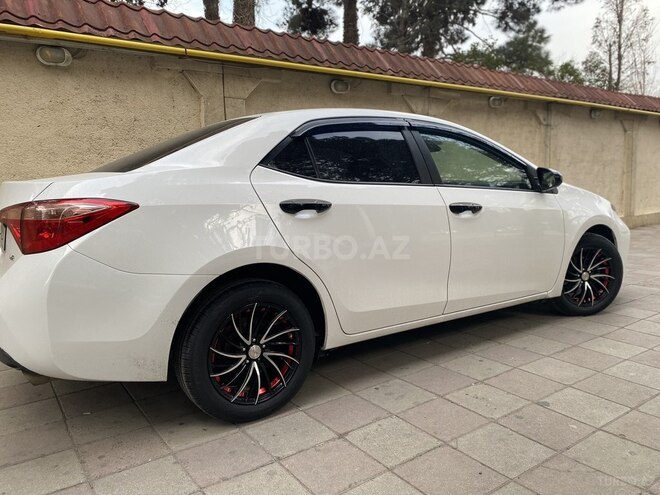 Toyota Corolla 2018, 115,000 km - 1.8 l - Bakı