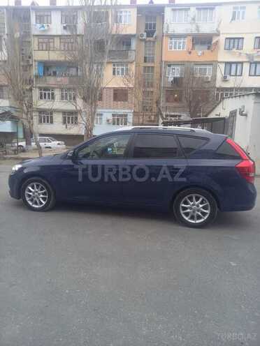 Kia Ceed 2011, 330,000 km - 1.6 l - Sumqayıt