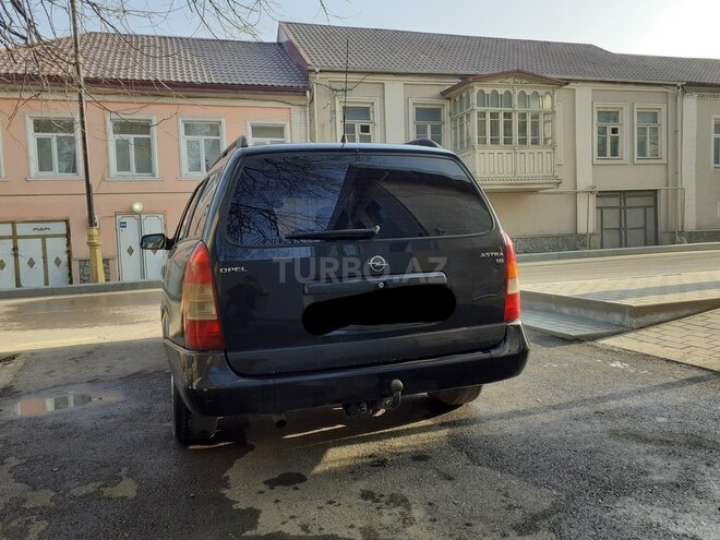 Opel Astra 1999, 235,000 km - 1.6 l - Quba