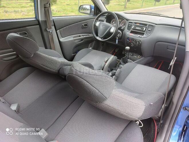 Kia Rio 2006, 230,000 km - 1.4 l - Masallı
