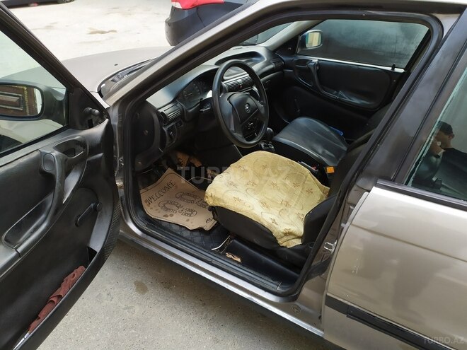 Opel Astra 1992, 589,800 km - 1.6 l - Bakı