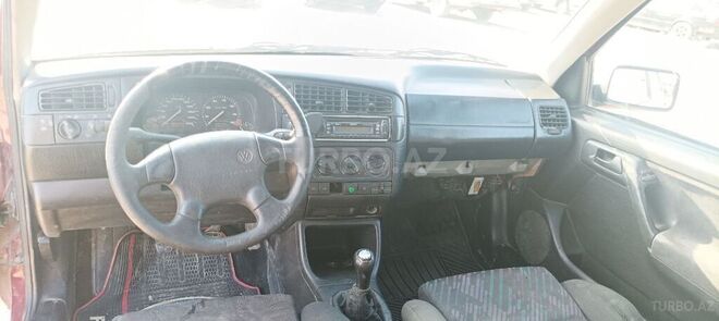 Volkswagen Golf 1994, 222,222 km - 2.0 l - Sumqayıt